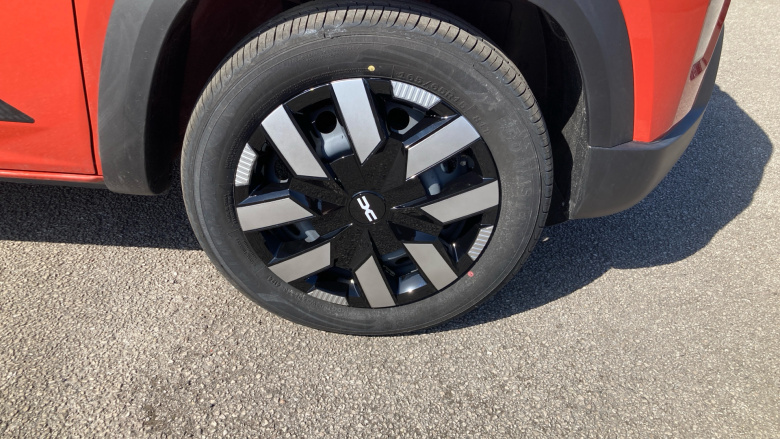 Dacia Spring 27kWh Expression 65 48kW 5dr Auto Electric Hatchback